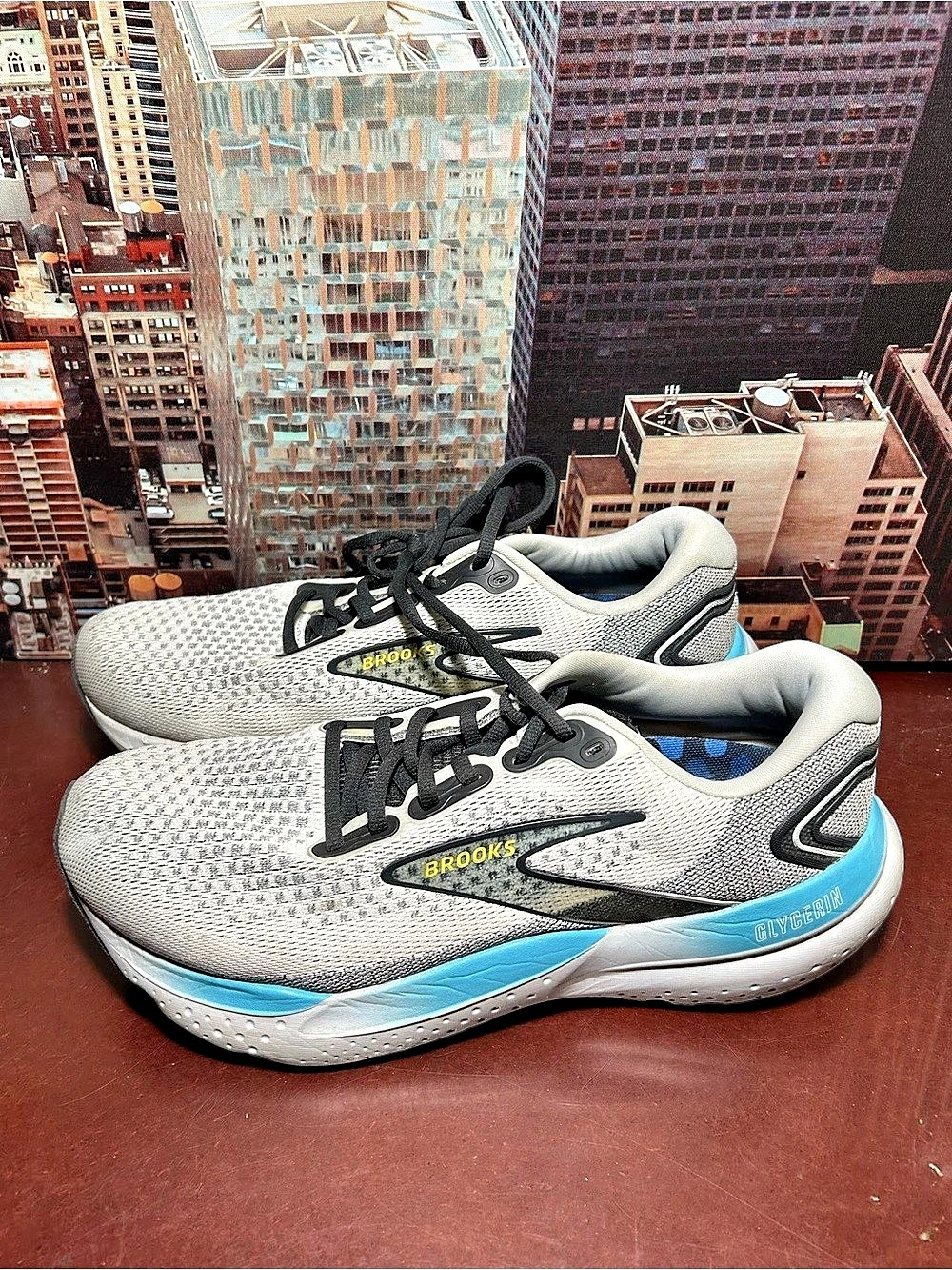 Brooks Glycerin 21 Athletic Shoes Gray & Blue US 9 2E